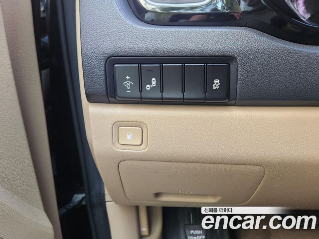 Kia Совершенно новый карнавал 2018