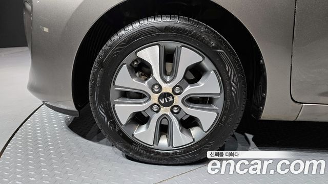 Kia Новое утро 2016