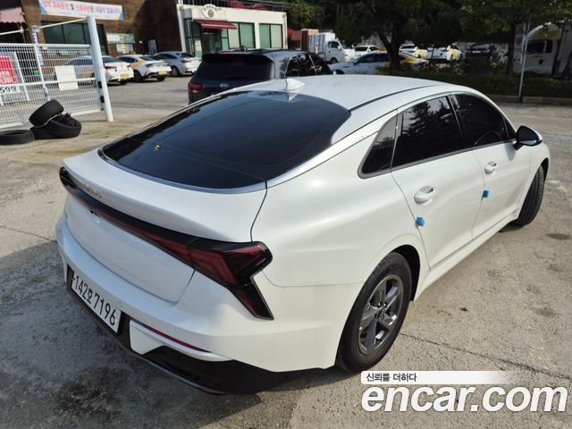 Kia Новый K5 третьего поколения 2025