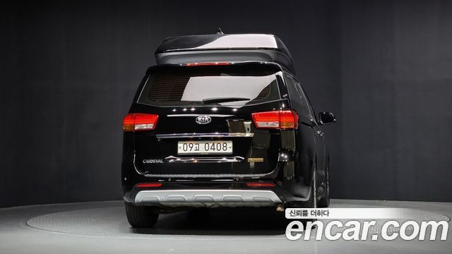 Kia Совершенно новый карнавал 2017