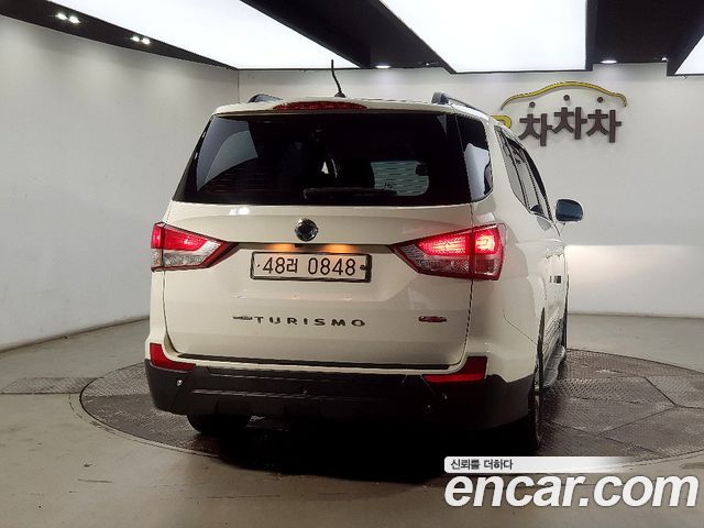 KG Mobility (Ssangyong) Корандо Туризмо 2016