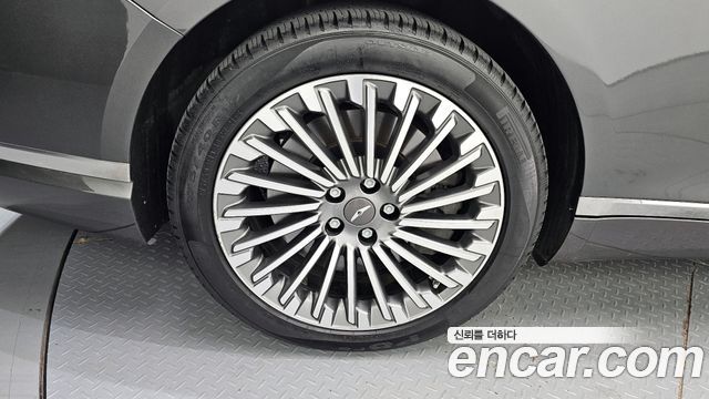 Genesis Электрифицированный G80 (RG3) 2022