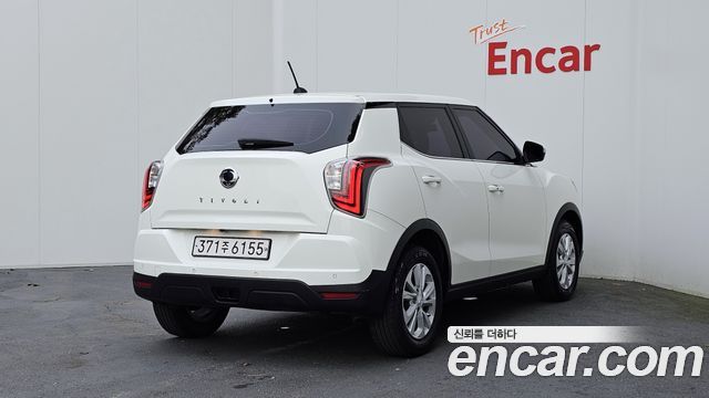 KG Mobility (Ssangyong) Очень новый Тиволи 2020