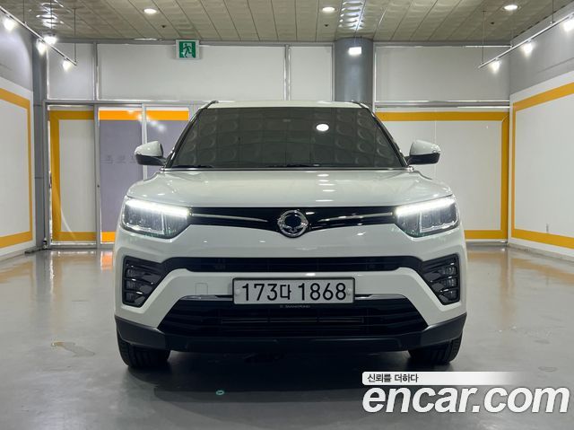 KG Mobility (Ssangyong) Очень новый Тиволи 2020