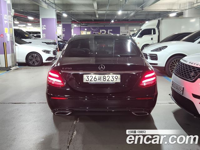 Mercedes-Benz Е-Класс W213 2020