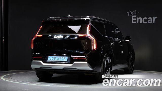 Kia EV9 2024