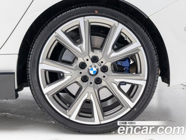 BMW 1 Series (F40) 2024