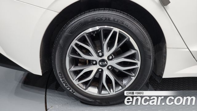 Kia К5 3-го поколения 2021