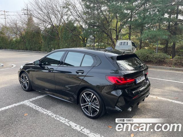 BMW 1 серия (F40) 2024