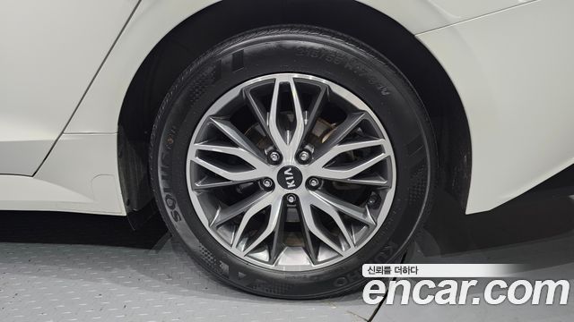 Kia К5 3-го поколения 2021