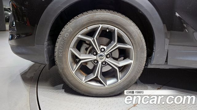 KG Mobility (Ssangyong) Красивый Корандо 2022