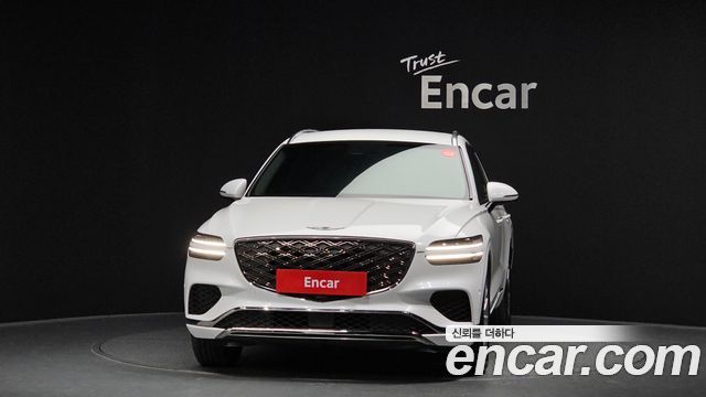 Genesis GV70 2025