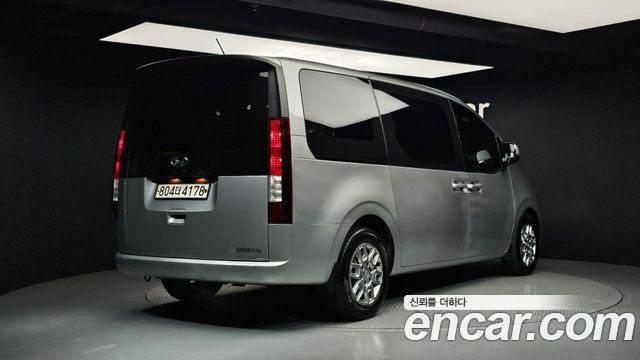 Hyundai Staria 2022