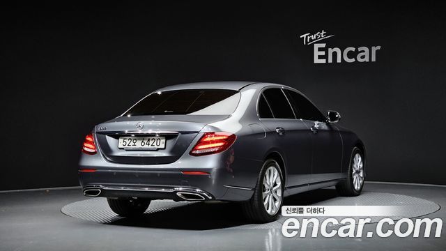 Mercedes-Benz Е-Класс W213 2018