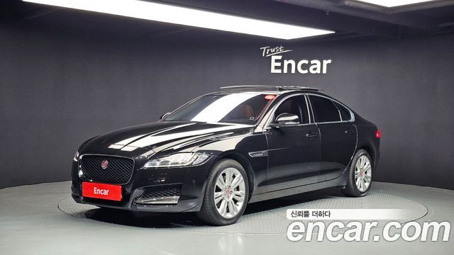 Jaguar XФ (H260) 2018