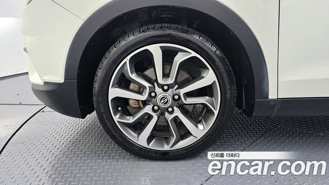 KG Mobility (SsangYong) Tivoli 2016