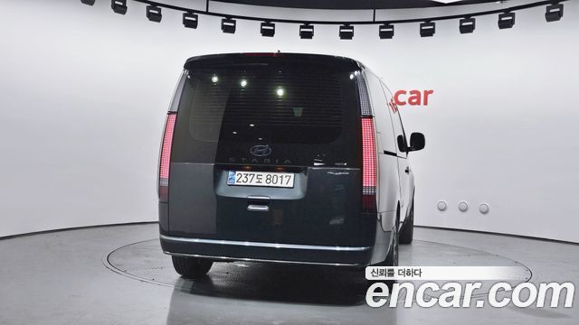 Hyundai Стария 2025