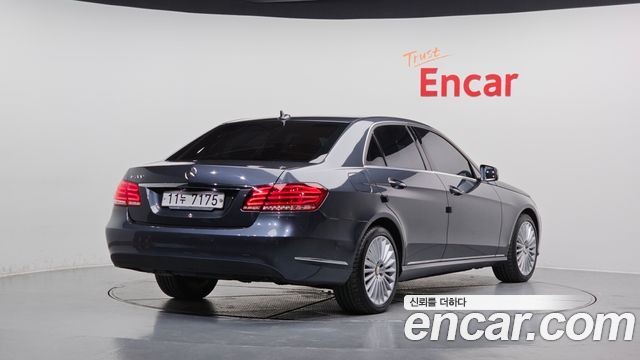 Mercedes-Benz E-Class W212 2016