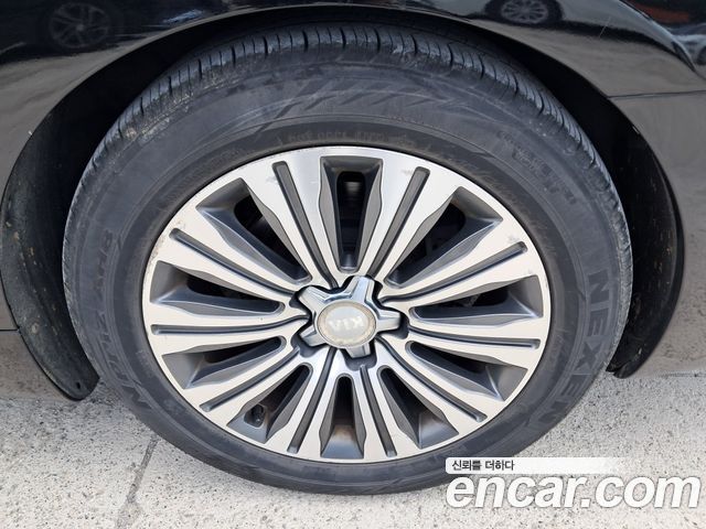 Kia Новый К9 2017