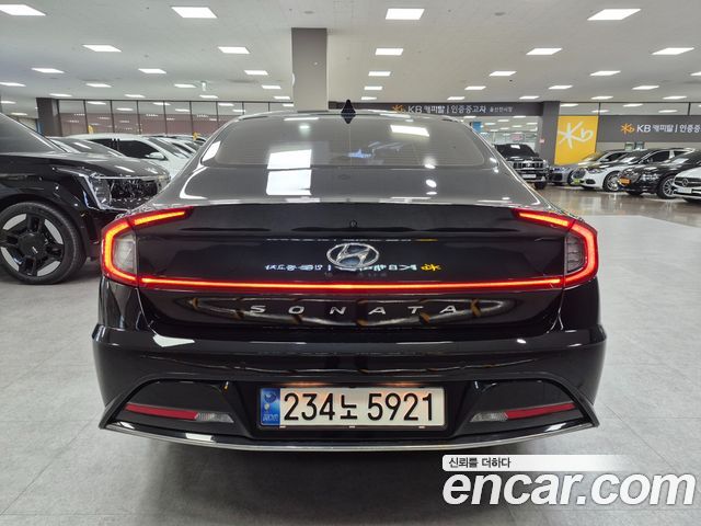 Hyundai Sonata (DN8) 2022