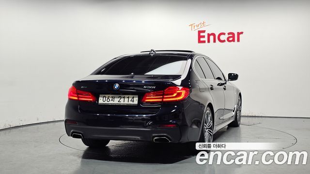 BMW 5 серия (G30) 2019