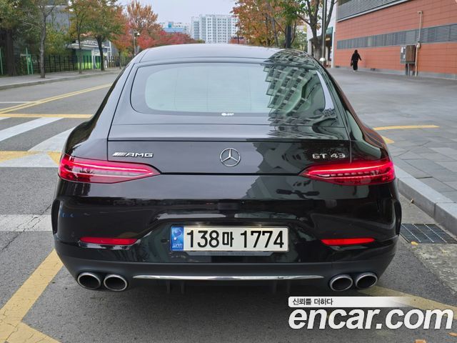 Mercedes-Benz AMG GT 2022