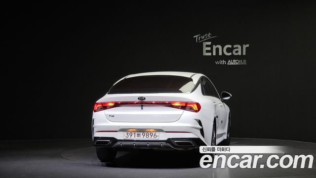 Kia К5 3-го поколения 2021