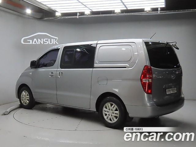 Hyundai Grand Starex 2016