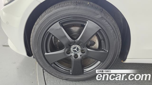 Mercedes-Benz C-Class W205 2018