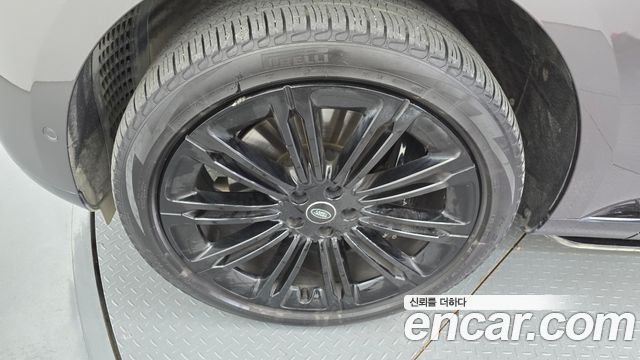 Land Rover Range Rover 2023