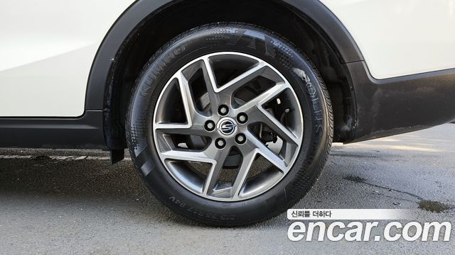 KG Mobility (Ssangyong) Тиволи Эйр 2023