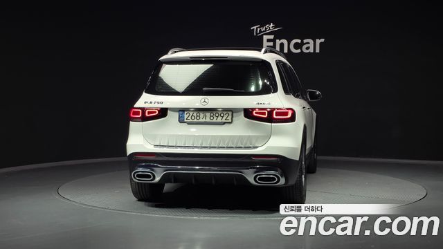 Mercedes-Benz GLB-класс X247 2021