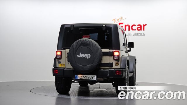 Jeep Рэнглер (JK) 2017