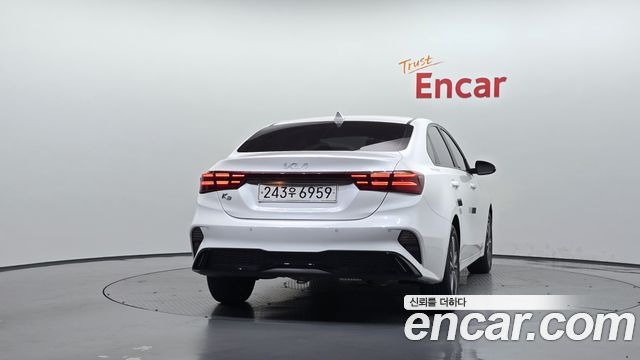 Kia Новый K3 2-го поколения 2022