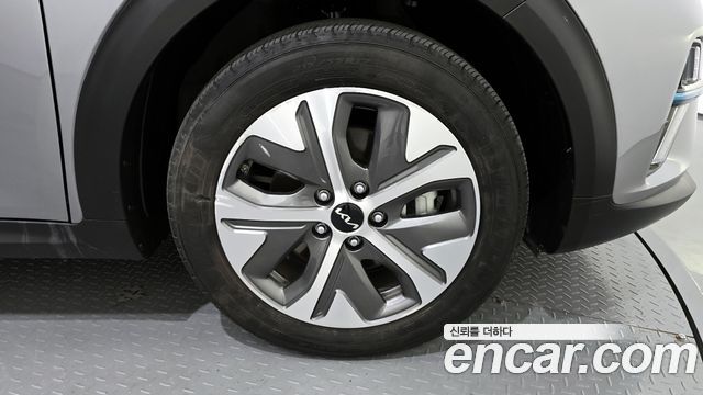 Kia Ниро Э.В. 2022