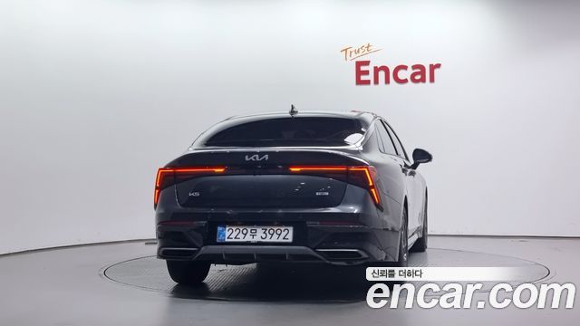 Kia Hybrid K5 третье 2025