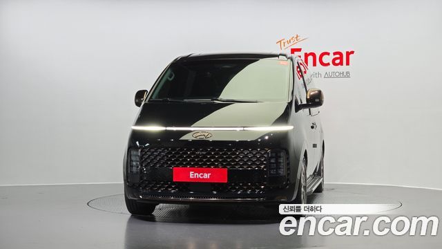 Hyundai Стария 2023