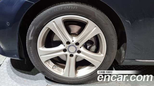 Mercedes-Benz E-Class W213 2017