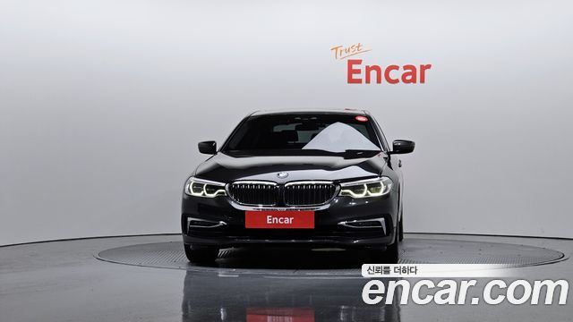 BMW 5 Series (G30) 2019