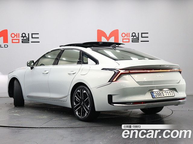 Kia Новый гибрид K8 2025