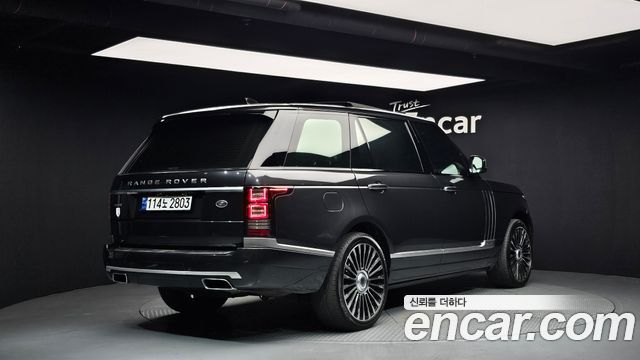 Land Rover Рендж Ровер 4 поколения. 2017