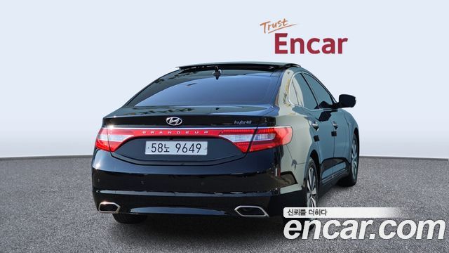 Hyundai Грандеур HG Гибрид 2016