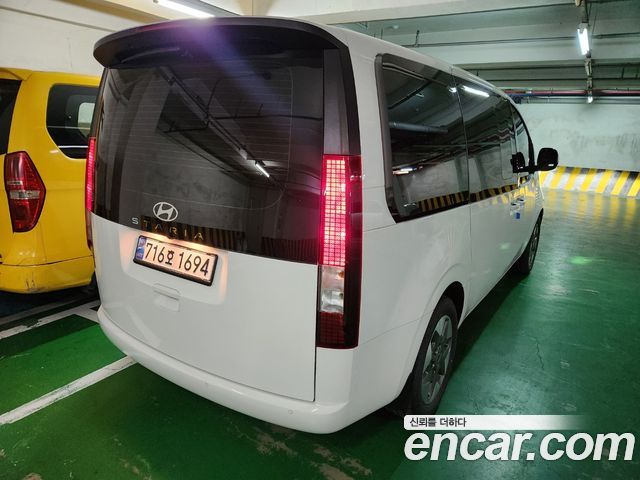 Hyundai Стария 2025