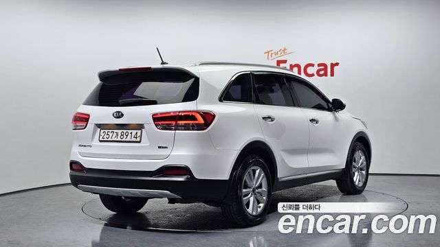 Kia Совершенно новый Соренто 2017