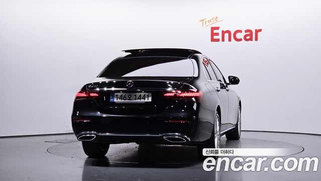 Mercedes-Benz E-Class W213 2022