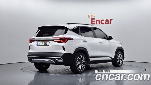 Kia Сельтос 2023