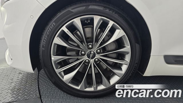 Kia Новый K9 2-го поколения 2022