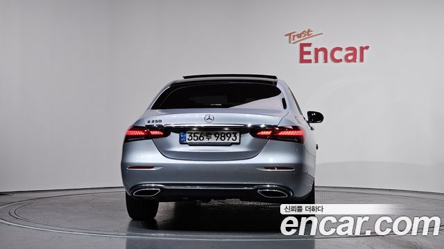 Mercedes-Benz Е-Класс W213 2021