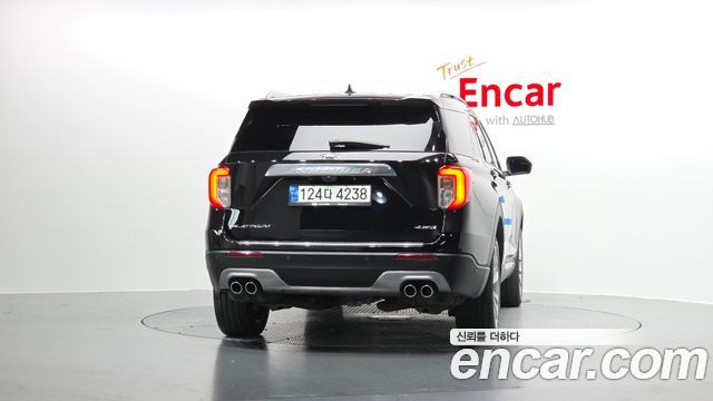 Ford Эксплорер 6-го поколения 2021