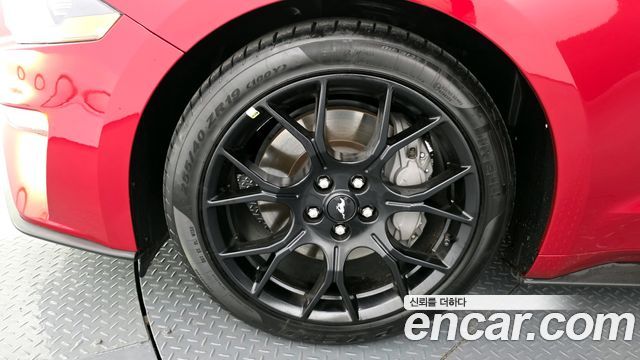 Ford мустанг 2023